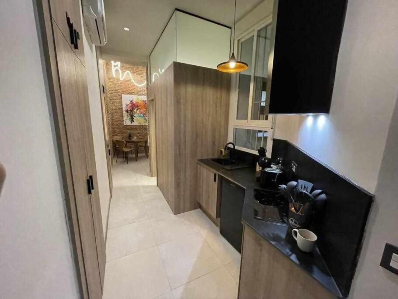 Apartamento Moderno En Edificio Historico Madrid Eksteriør bilde
