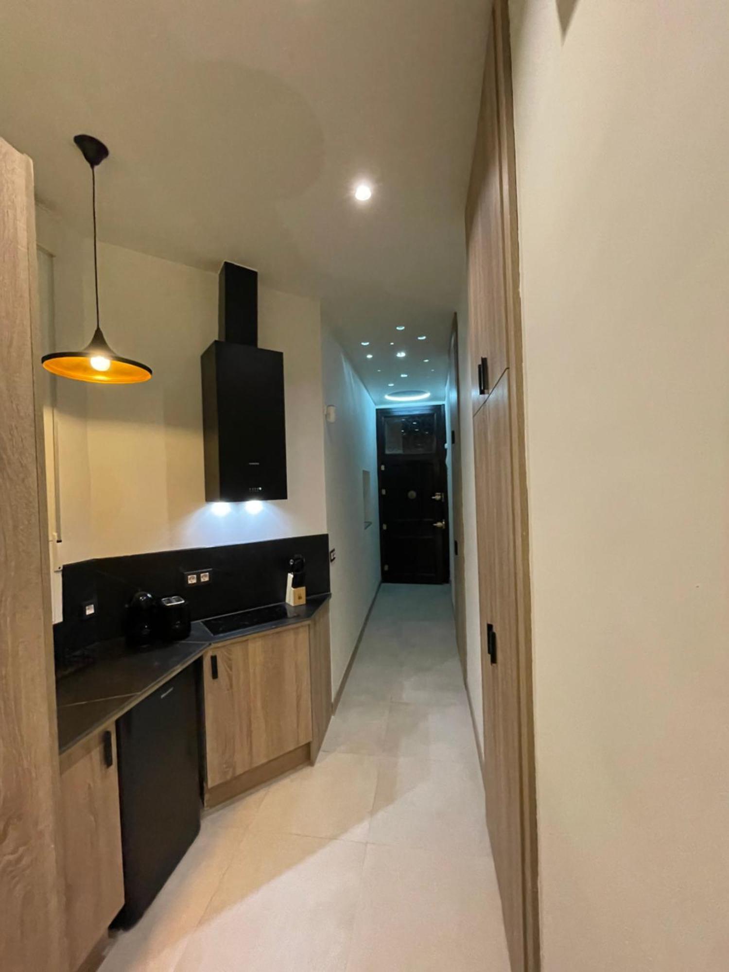 Apartamento Moderno En Edificio Historico Madrid Eksteriør bilde